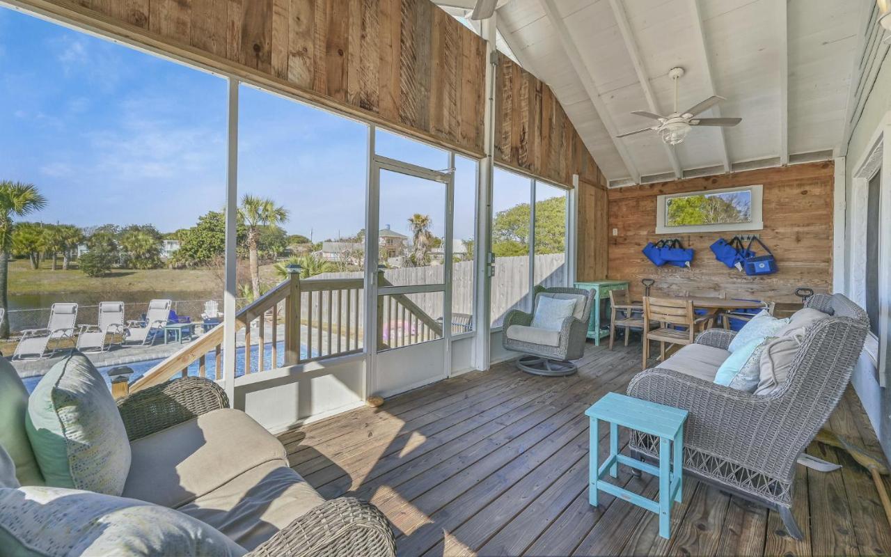 Holiday home Leo's Hideaway